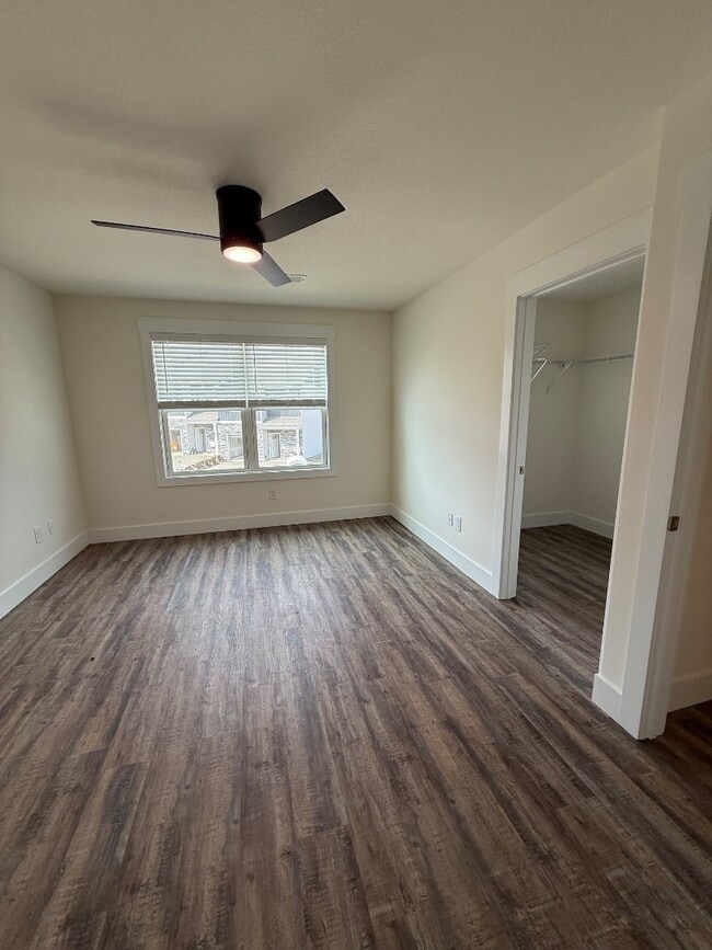 Building Photo - 1129 Wenna Wy