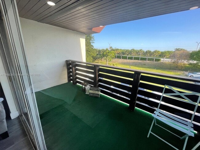 Building Photo - 7477 SW 82nd St