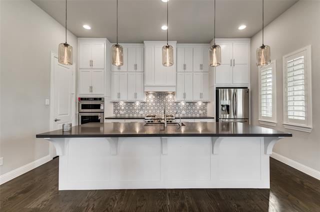 Building Photo - 7709 Avondale Dr