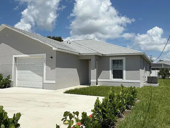 Primary Photo - 1413 Academy Blvd