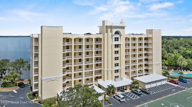 Building Photo - 480 Sail Ln
