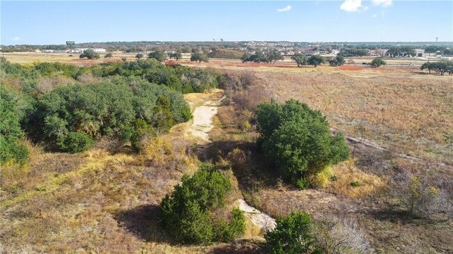 Building Photo - 116 Mallard Ln