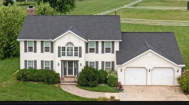 Primary Photo - 1675 Braumiller Rd