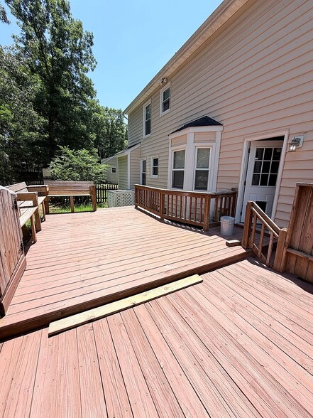 Building Photo - 2604 Tracewood Cir