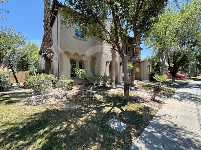 Building Photo - 4371 S Pecan Dr