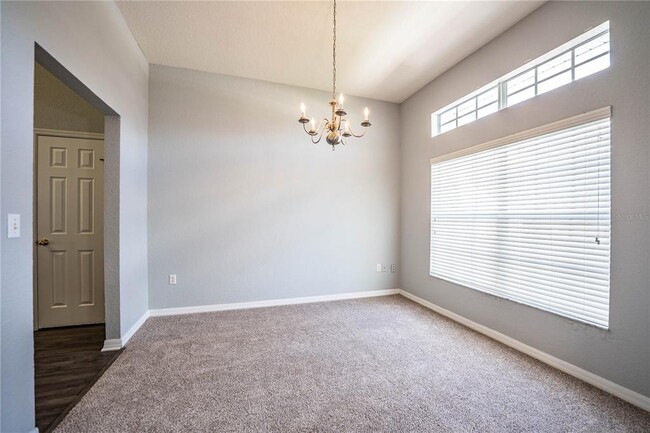 Building Photo - 233 Towhee Rd