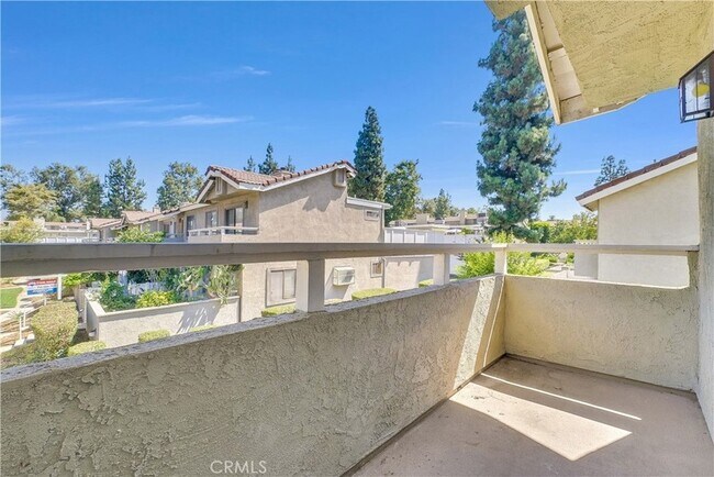Building Photo - 5422 Chippewa Ct