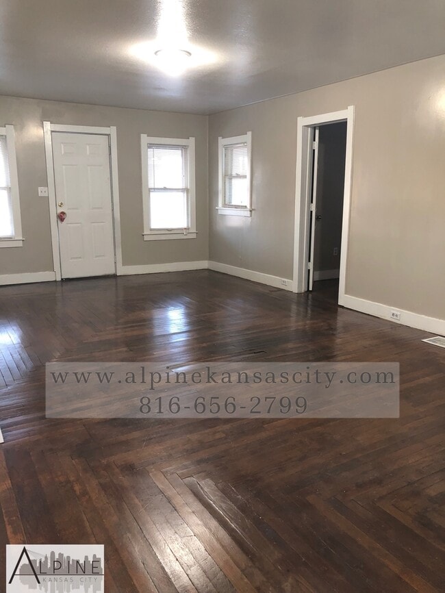 Building Photo - Cute Home in Excelsior Springs