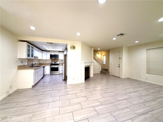 Building Photo - 2487 Moon Dust Dr