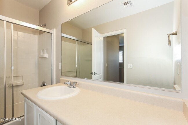 Building Photo - 17159 N 184th Dr