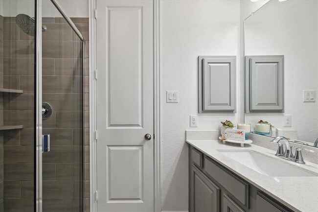 Building Photo - 13826 Sturcombe Gln Trl