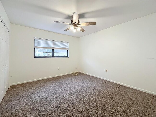 Building Photo - 3005 Enisglen Dr