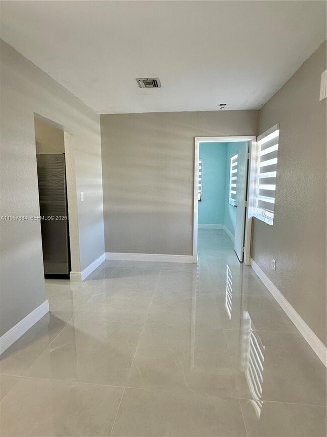 Building Photo - 9450 SW 181st Terrace