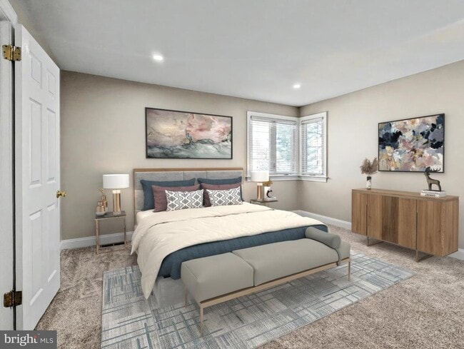 Building Photo - 140 Westbury Ct