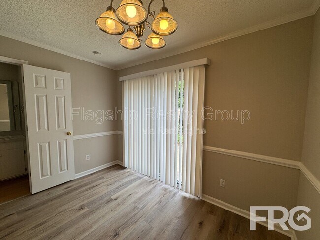 Building Photo - 1035 Spring Forest Rd