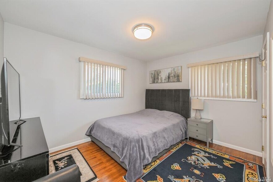 Building Photo - 41 Eaton Rd