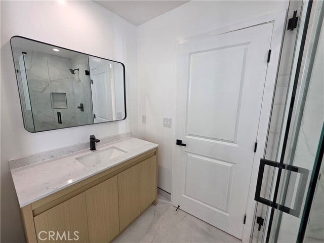 Building Photo - 17103 Kingsbury St