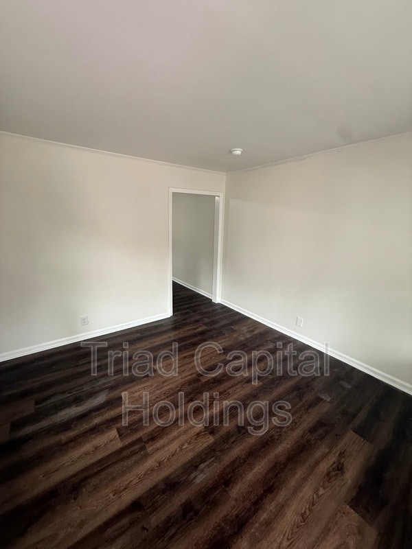 Building Photo - 1206 Gholson Ave S East