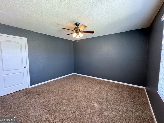 Building Photo - 164 Ashwood Cir