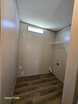 Building Photo - 129 Pruitt St