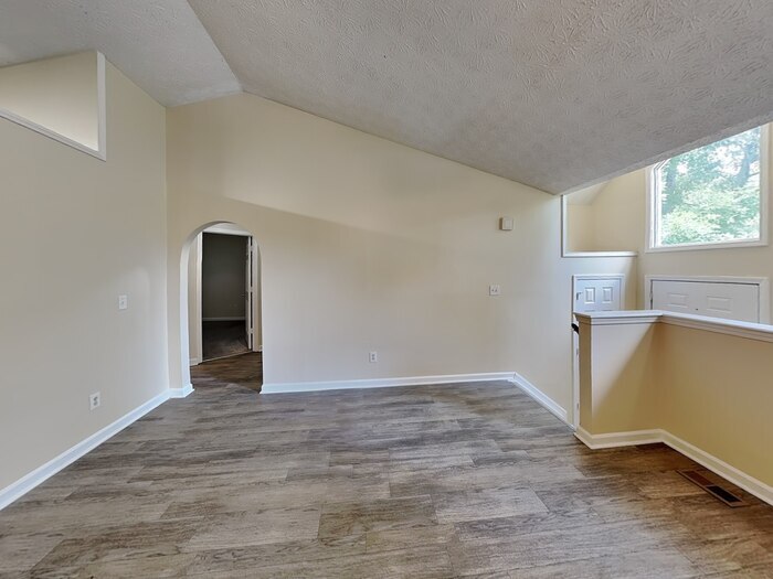 Building Photo - 116 Whirlaway Dr