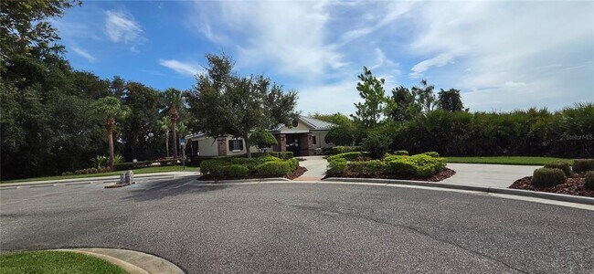 Building Photo - 9215 Mountain Magnolia Dr