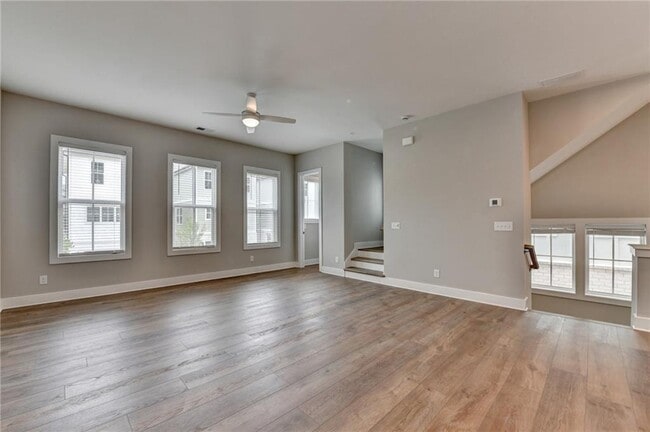 Building Photo - 106 Pinecone Pkwy