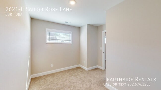 Building Photo - 2621-E Sailor Rose Ln
