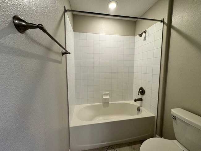 Building Photo - 4 Bedroom/3 Bathroom Enclave at Terra Bella