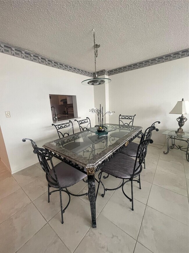 Building Photo - 1160 N Federal Hwy