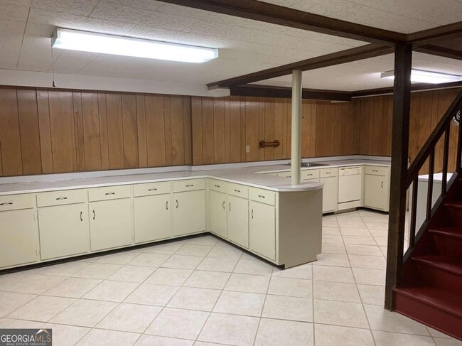 Building Photo - 3543 Simpson Farm Dr SE