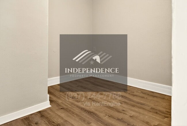 Building Photo - 102 Rockwood Ave