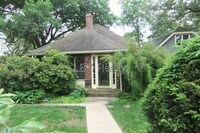 Building Photo - 68 Walnut Hill Rd