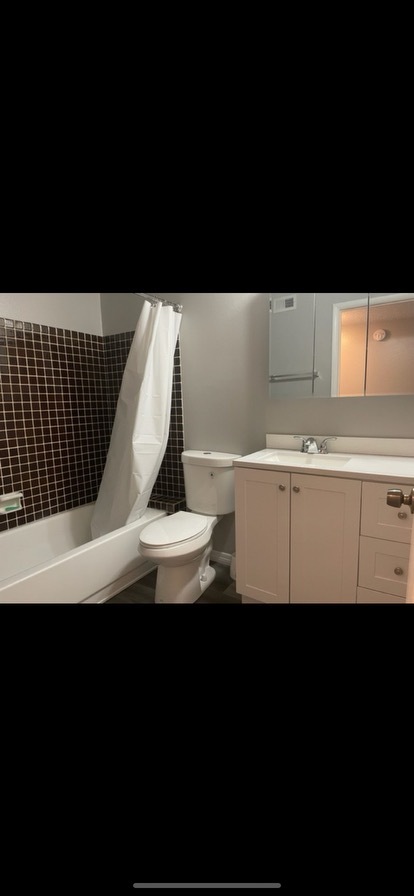 First full bathroom - 22291 Westchester Blvd