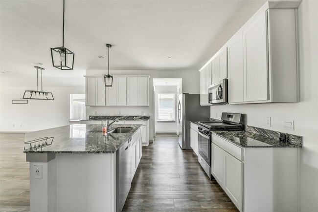 Building Photo - 1004 Great Barracuda Ln