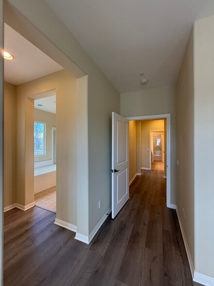 Building Photo - 6562 Eucalyptus Ave