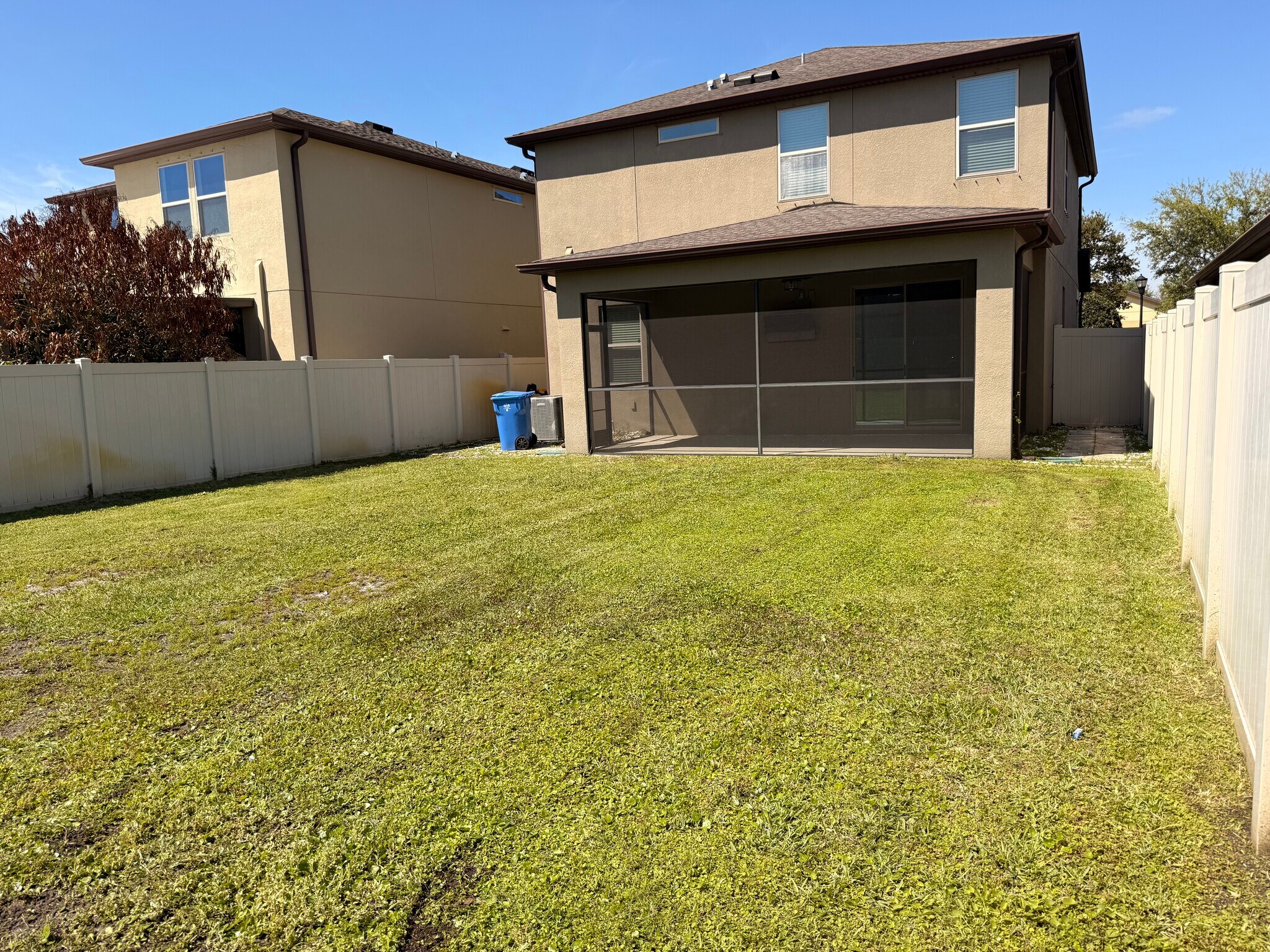 Building Photo - 5239 Fallen Leaf Dr