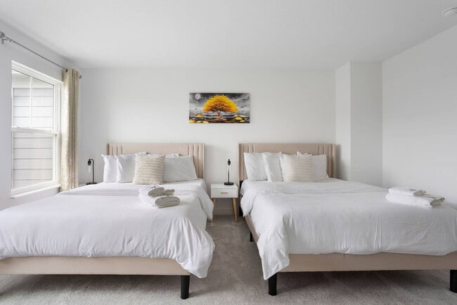 Building Photo - 17355 Wellburn Dr