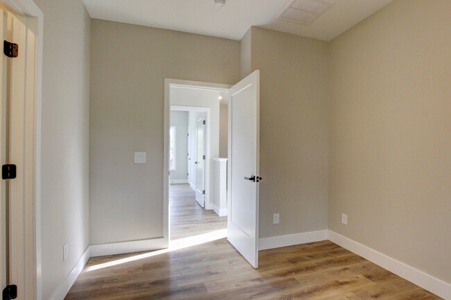 Building Photo - 230 3rd St