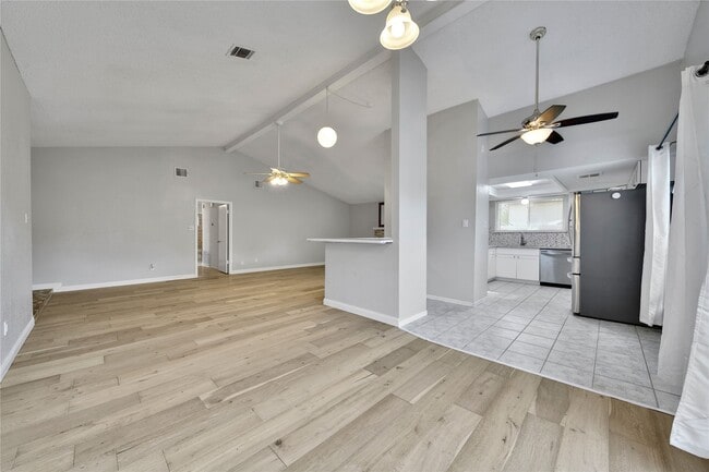 Building Photo - 21311 Park Rock Ln