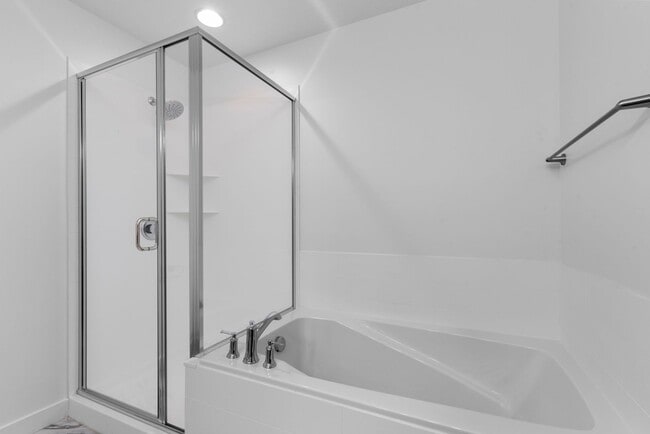 Building Photo - Dry Creek Highlands Towns - 6608