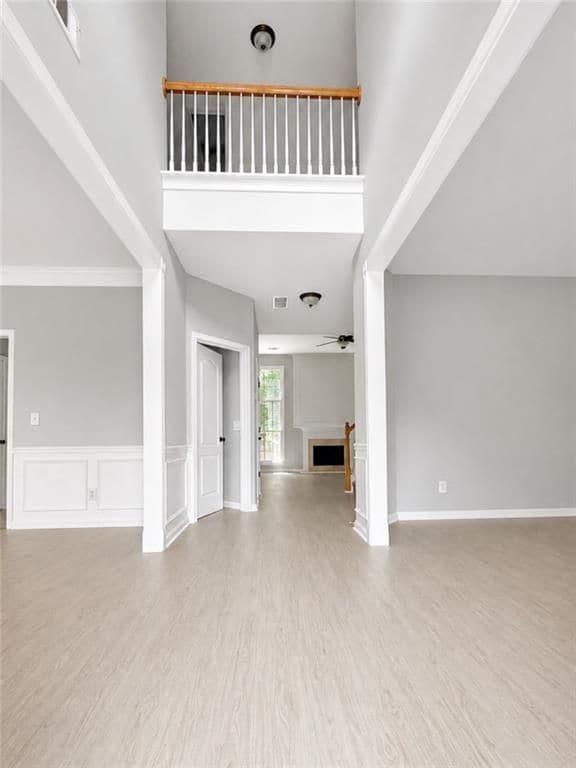 Building Photo - 1707 Hidden Pond Cir