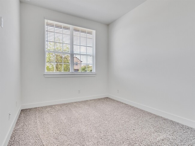 Building Photo - 21330 Groundnut Ct