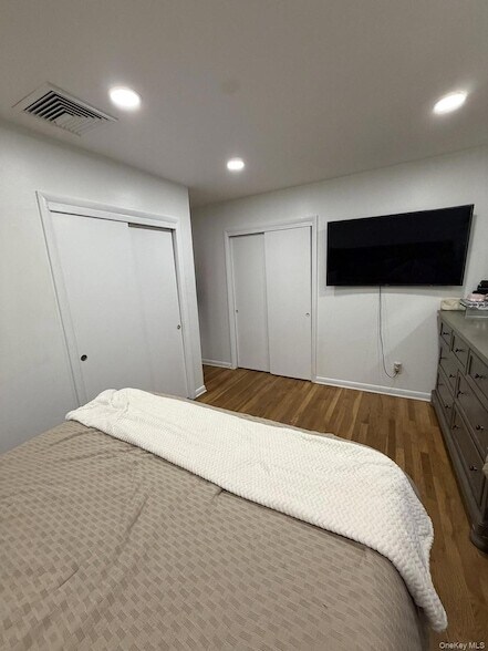Building Photo - 167 Bolmer Ave
