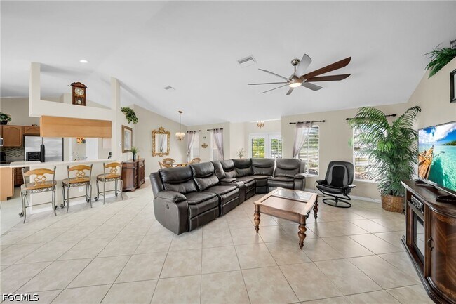 Building Photo - 3505 Surfside Blvd
