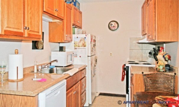 Building Photo - 919 Johnson St