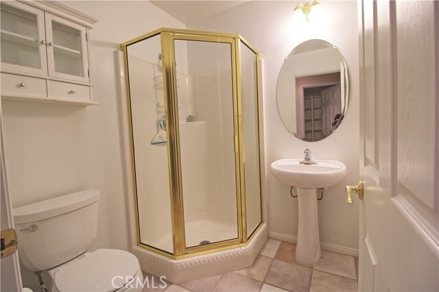 Building Photo - 206 N La Salle St