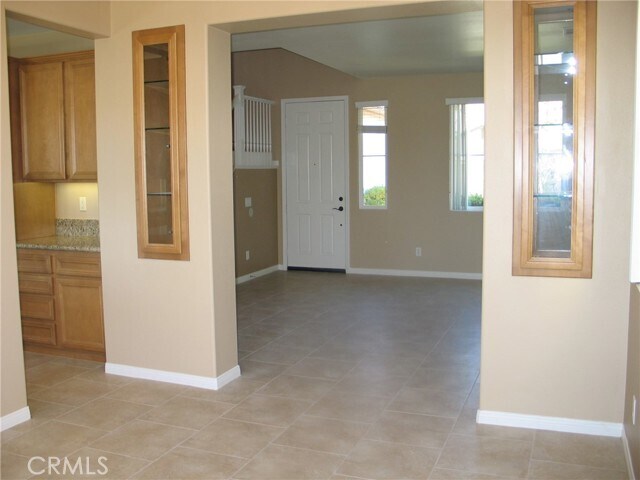 Building Photo - 27720 Elderberry St