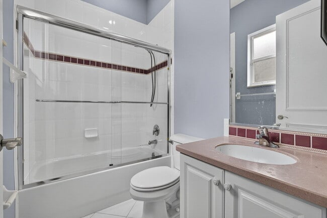 Building Photo - 2162 Stotesbury Way