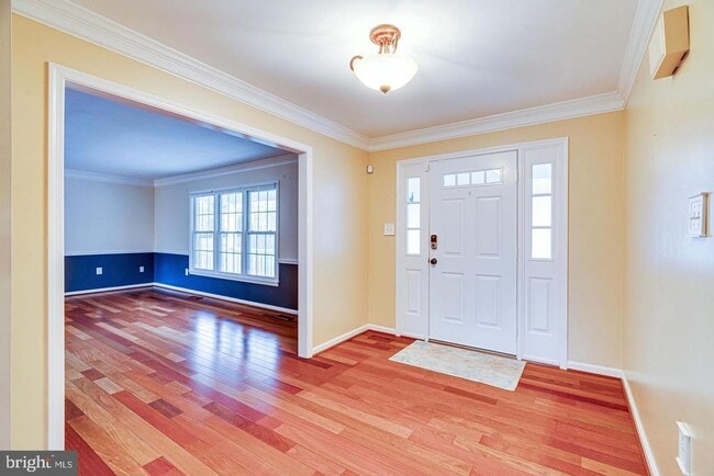 Building Photo - 3022 Dower House Dr